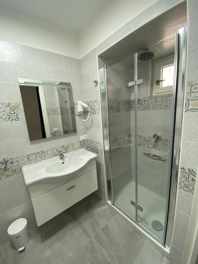 Touristhouse Monopoli 10 Bed & Breakfast Exterior foto