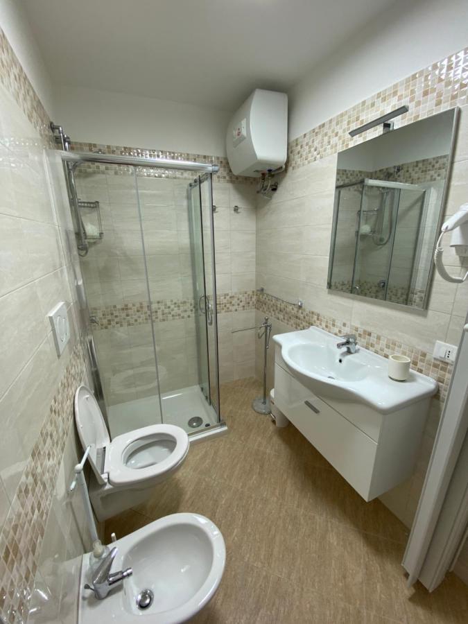 Touristhouse Monopoli 10 Bed & Breakfast Exterior foto